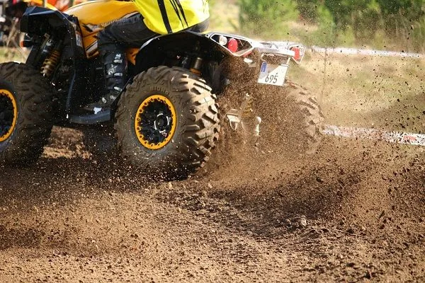 Quad vezetés élményajándék