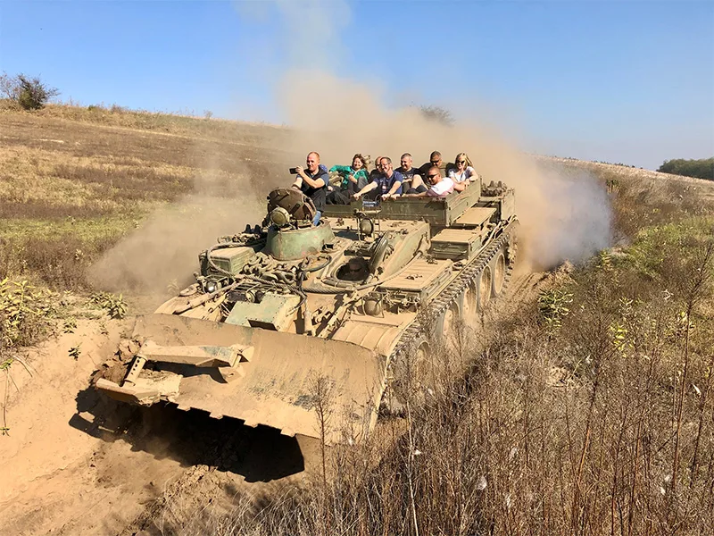 VT 55 harckocsi vezetés